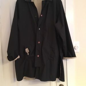 Reversible travelsmith rain jacket
